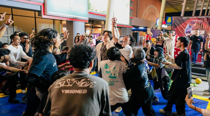Nahal Barzjan e Hiro-K Kaneko escrevem seus nomes em ouro no WFFA Pulse Jakarta 2025